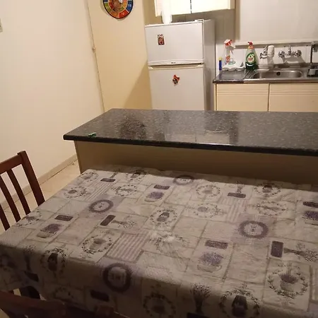 Apartmán 2 Bedroom In Makenzi